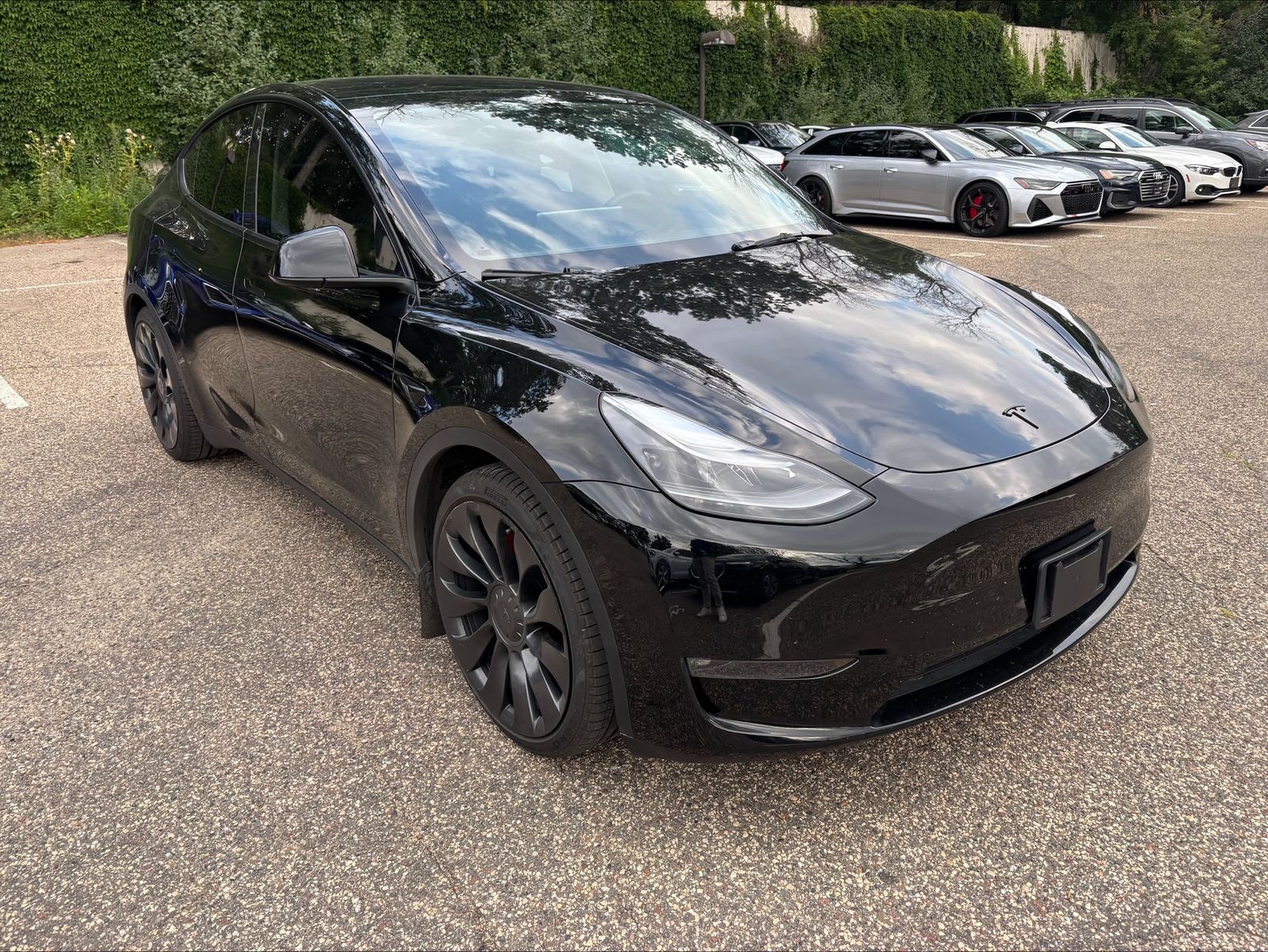 Thumbnail: 2022 Tesla Model Y - 3