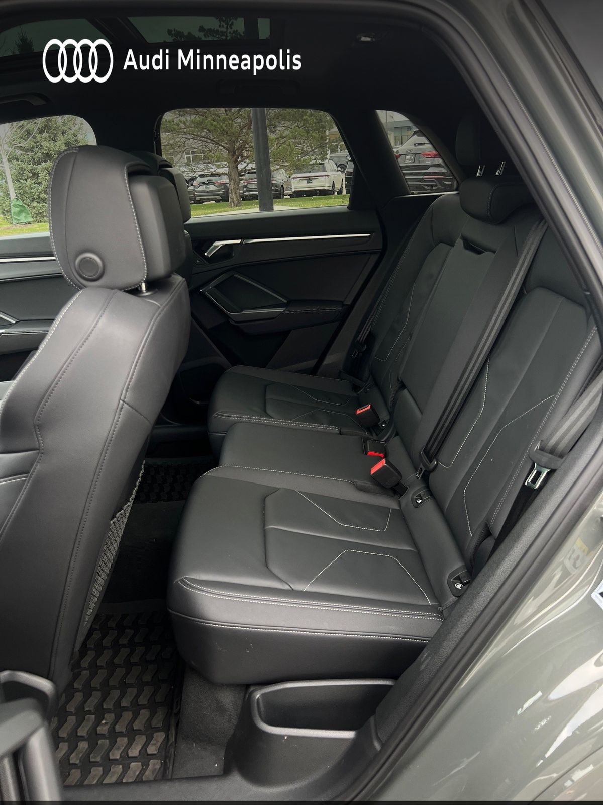 Thumbnail: 2025 Audi Q3 - 13