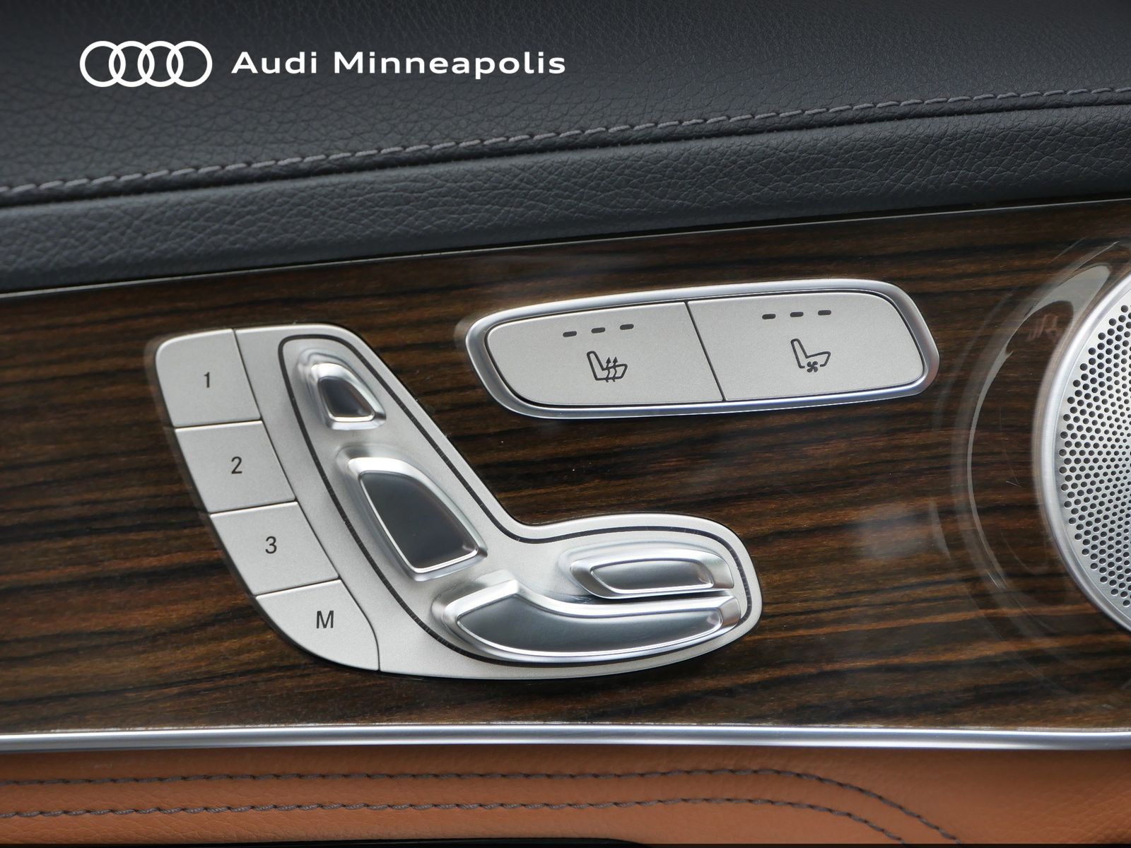 Thumbnail: 2019 Mercedes-Benz GLC - 12