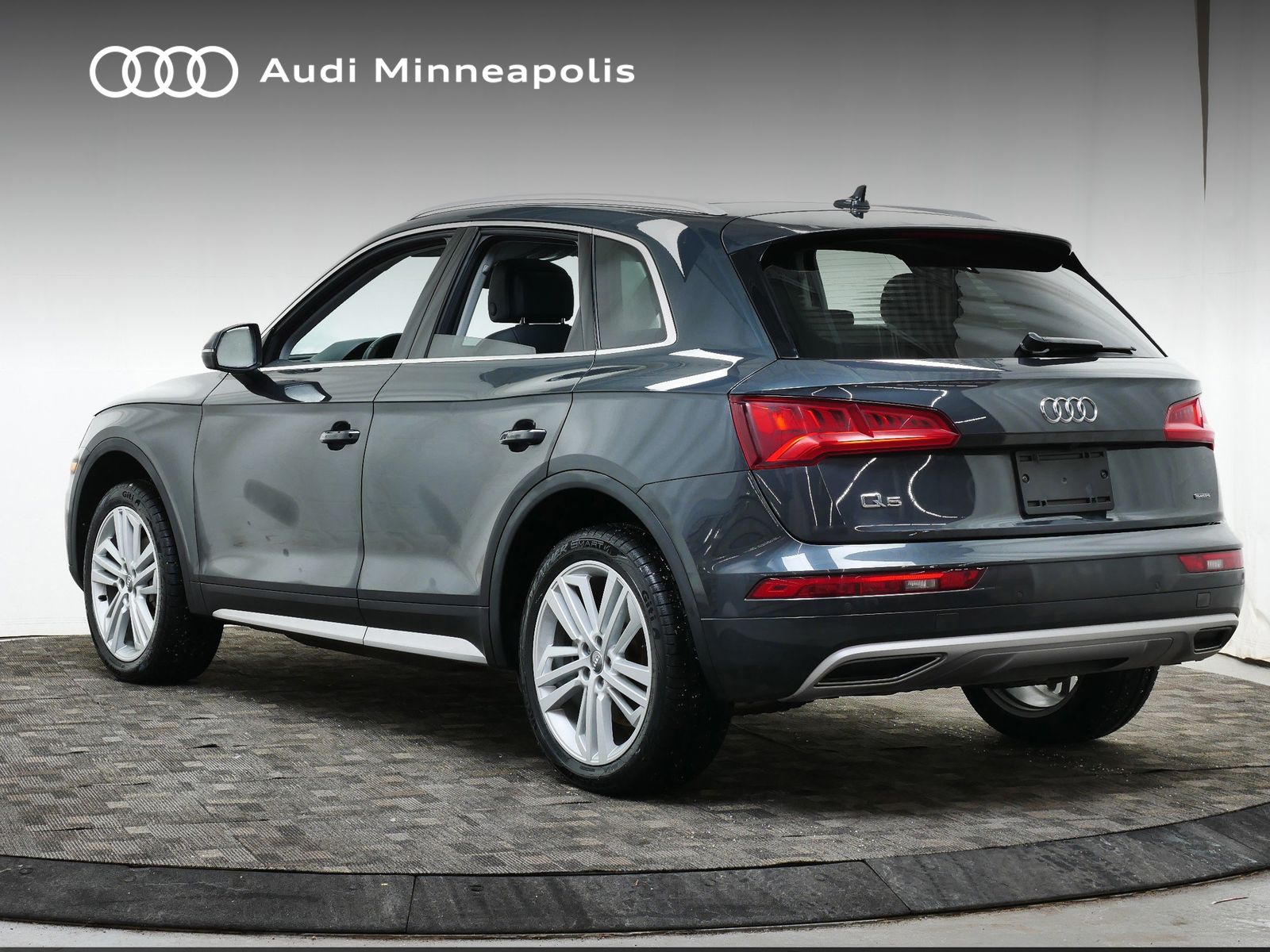 Thumbnail: 2019 Audi Q5 - 4