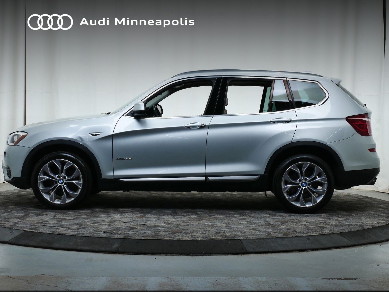 Thumbnail: 2017 BMW X3 - 3
