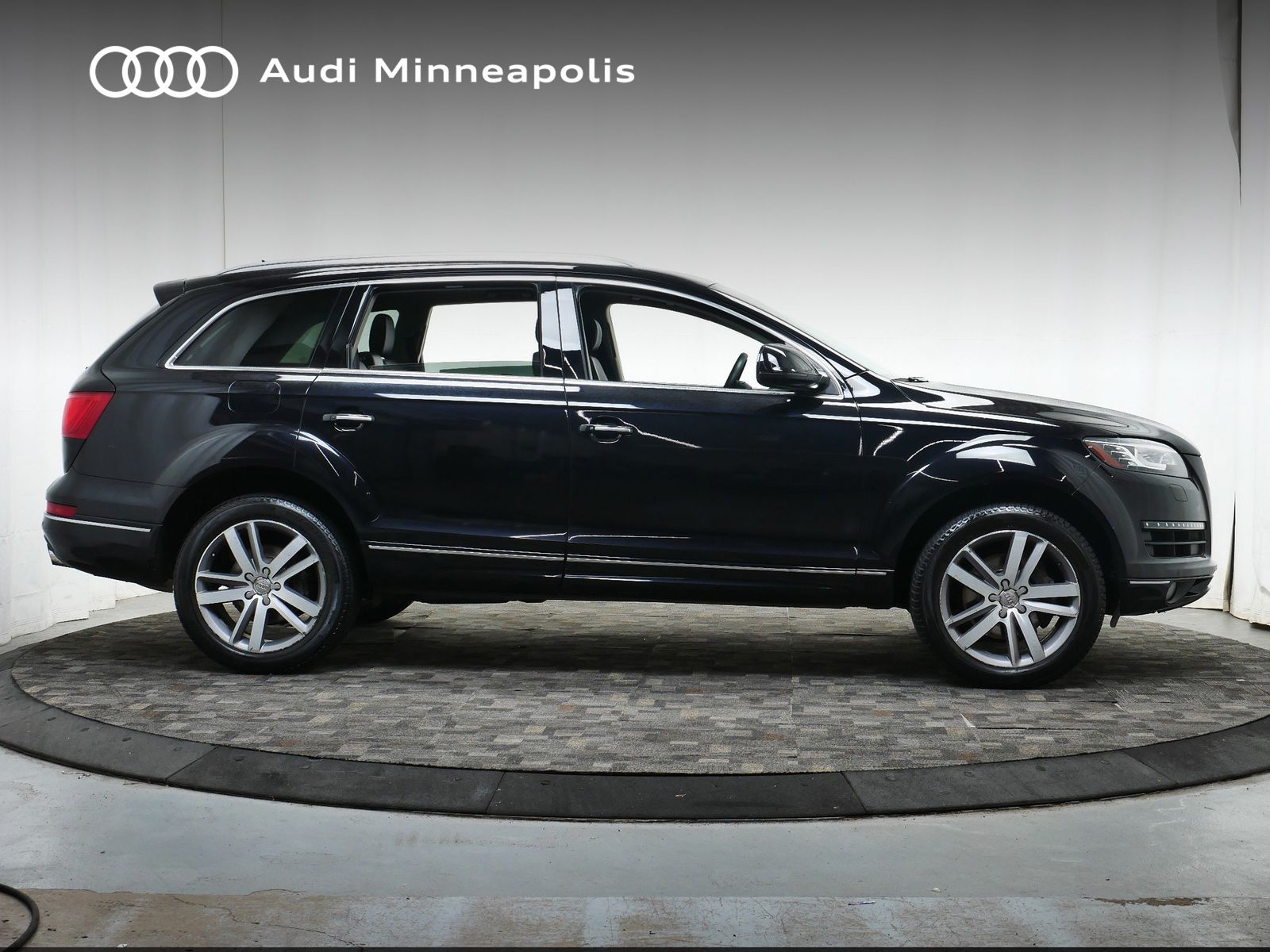Thumbnail: 2014 Audi Q7 - 9