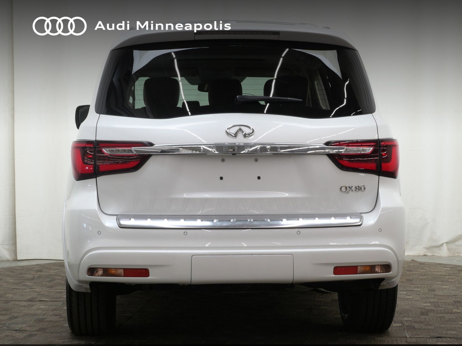 Thumbnail: 2018 INFINITI QX80 - 6