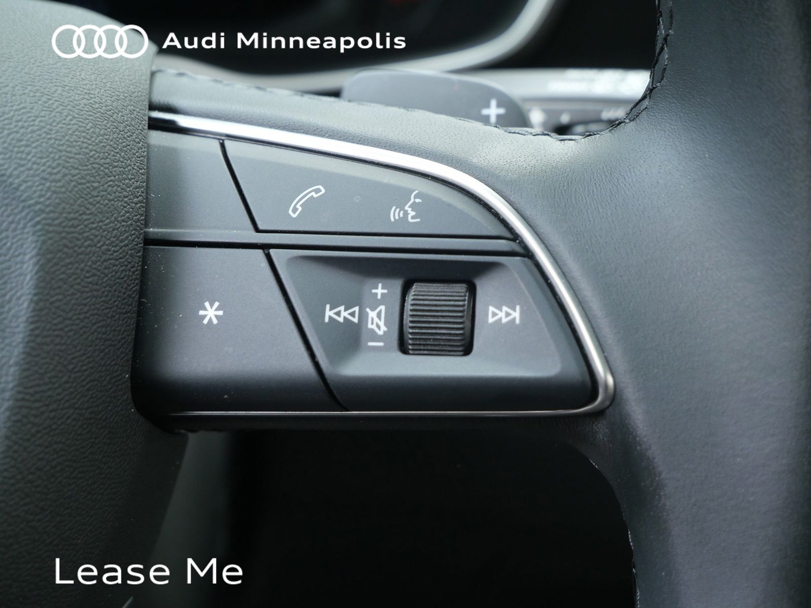 Thumbnail: 2025 Audi Q3 - 21