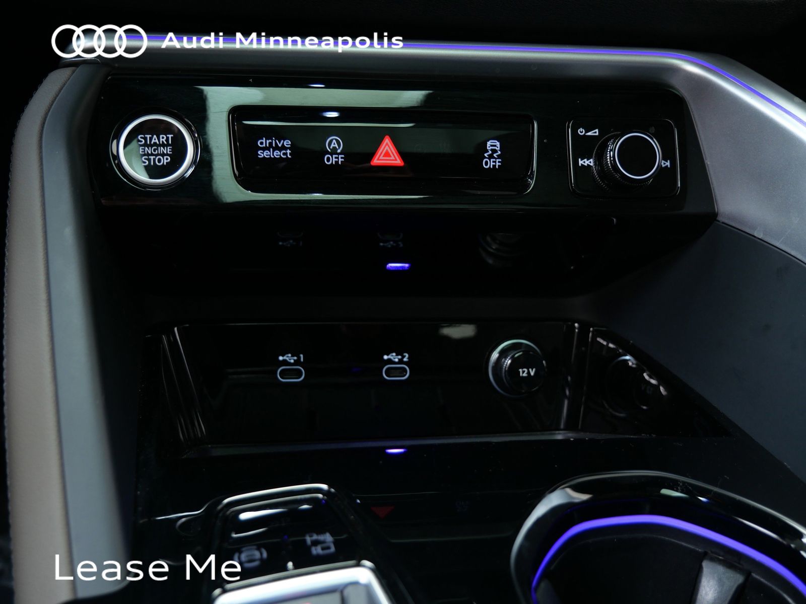 Thumbnail: 2025 Audi Q5 - 25