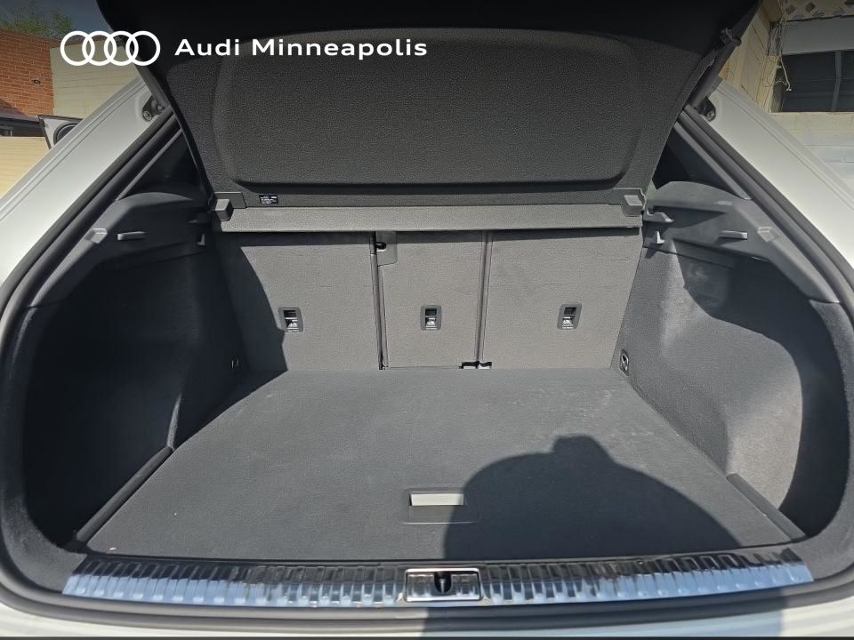 Thumbnail: 2023 Audi Q3 - 14