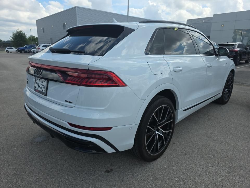 Thumbnail: 2023 Audi Q8 - 5