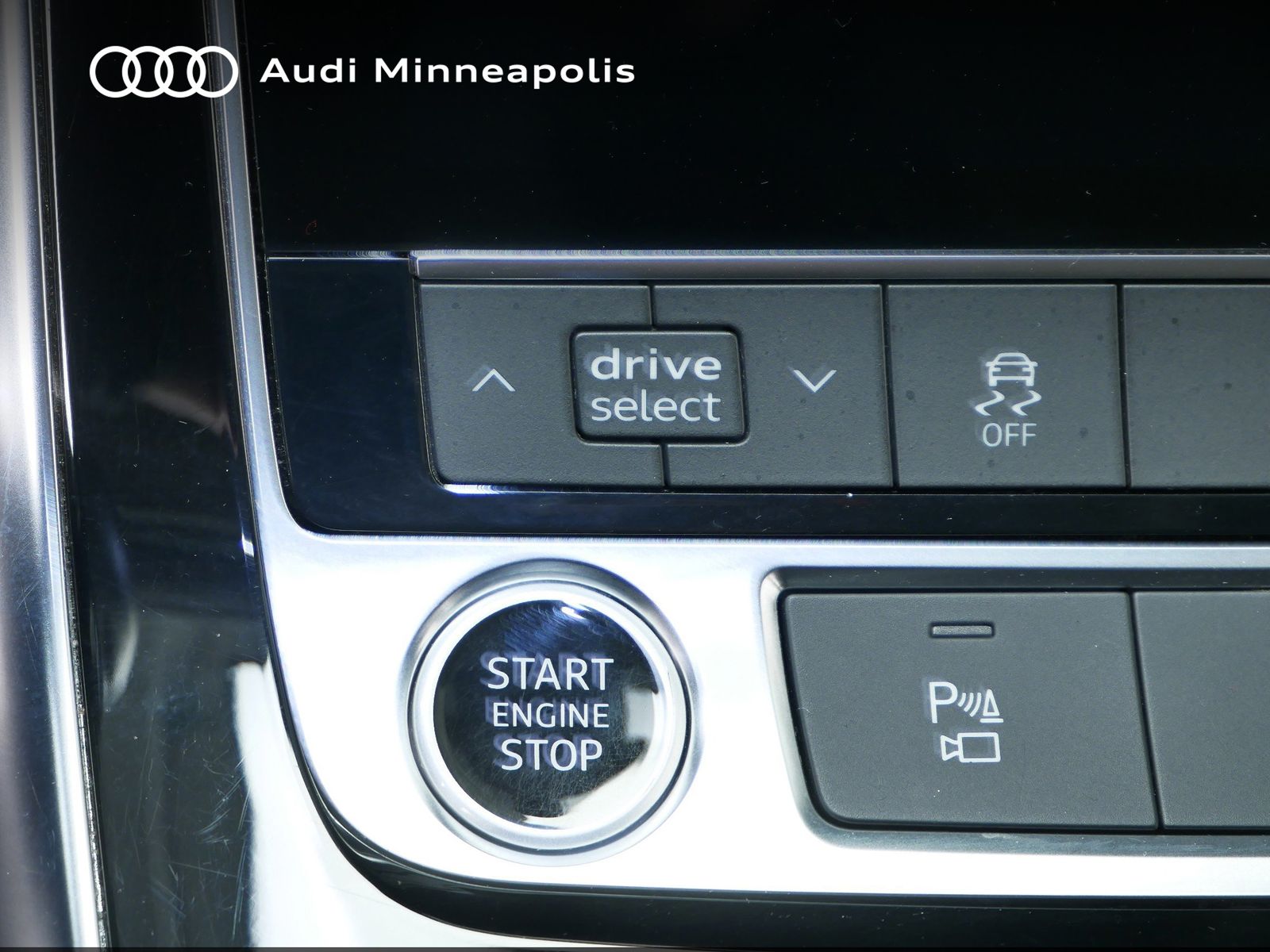 Thumbnail: 2023 Audi Q7 - 27