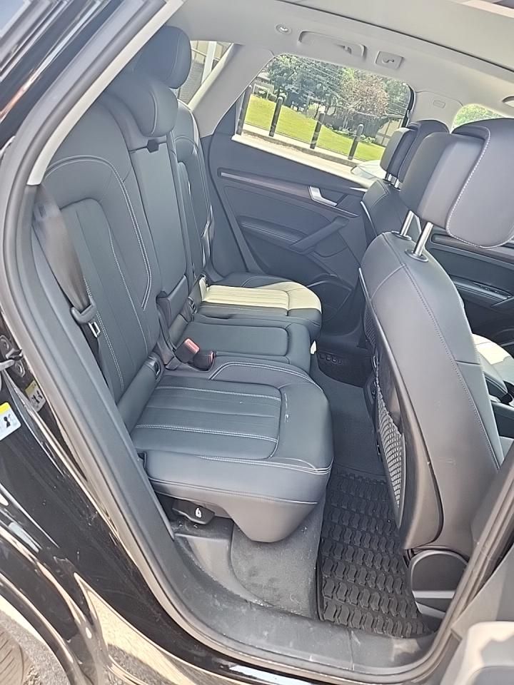 Thumbnail: 2023 Audi Q5 - 9