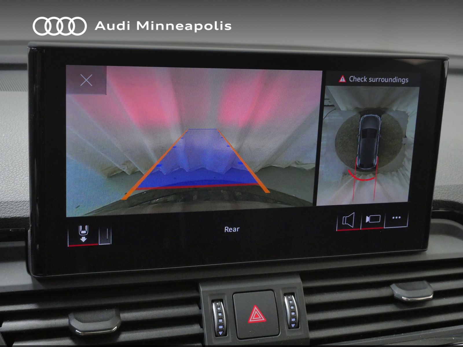 Thumbnail: 2023 Audi Q5 - 33