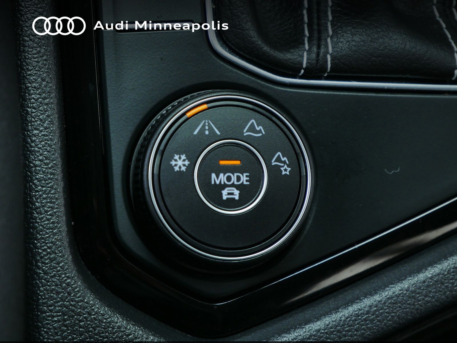 Thumbnail: 2023 Volkswagen Taos - 29