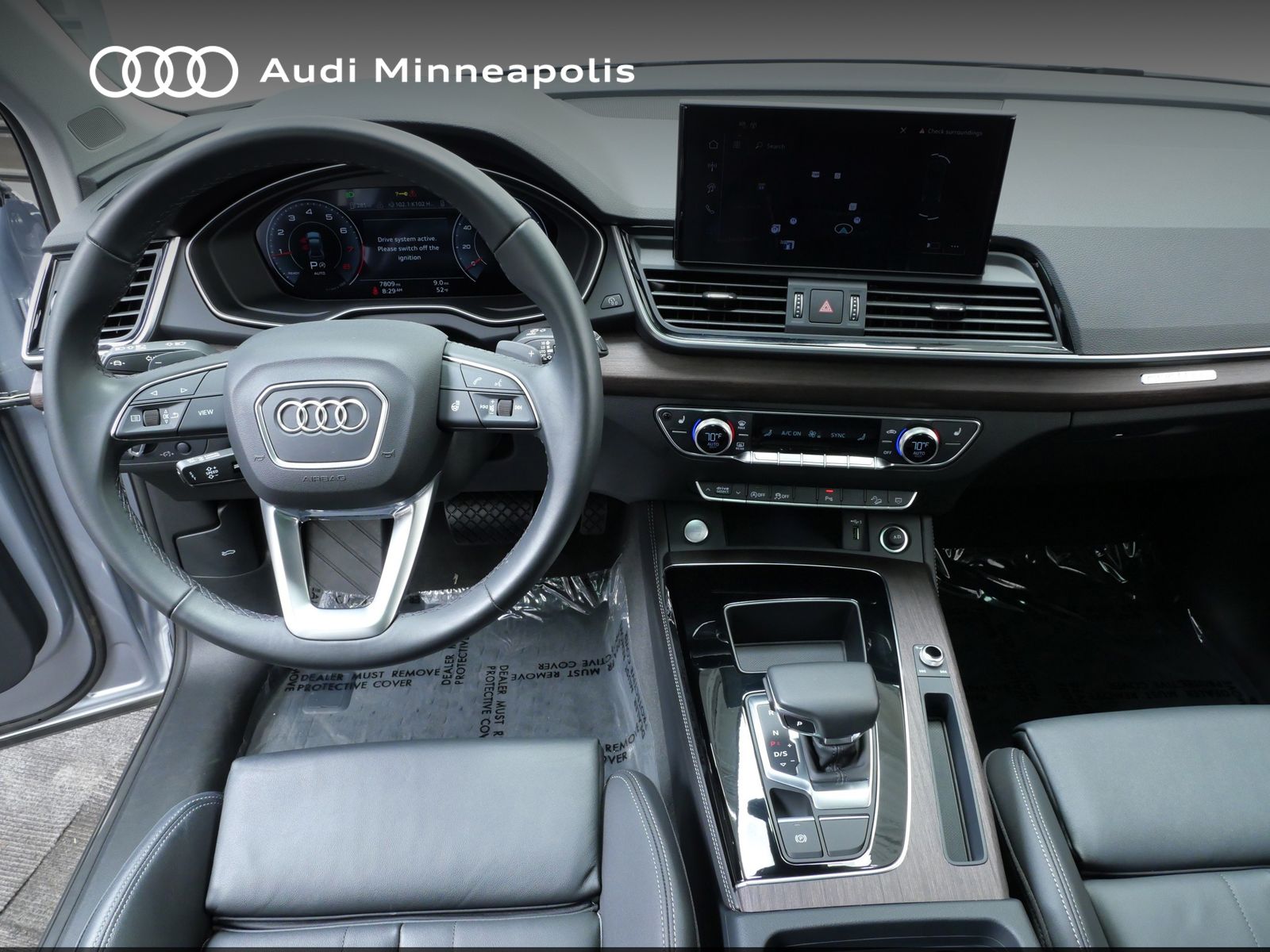 Thumbnail: 2025 Audi Q5 - 17