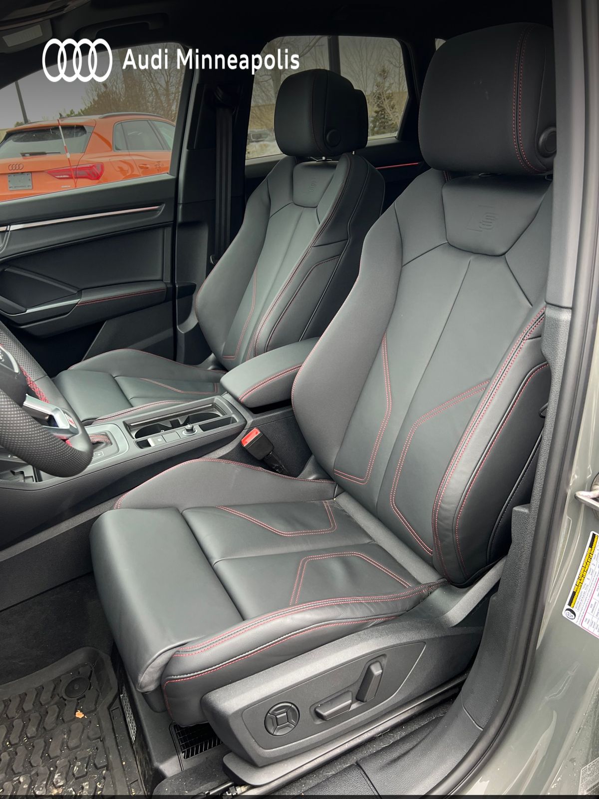 Thumbnail: 2025 Audi Q3 - 14