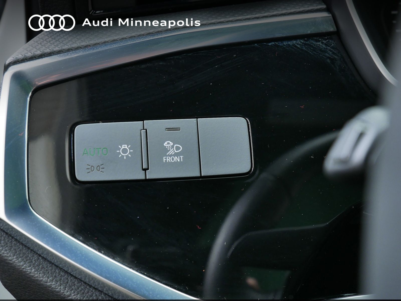 Thumbnail: 2025 Audi Q3 - 20