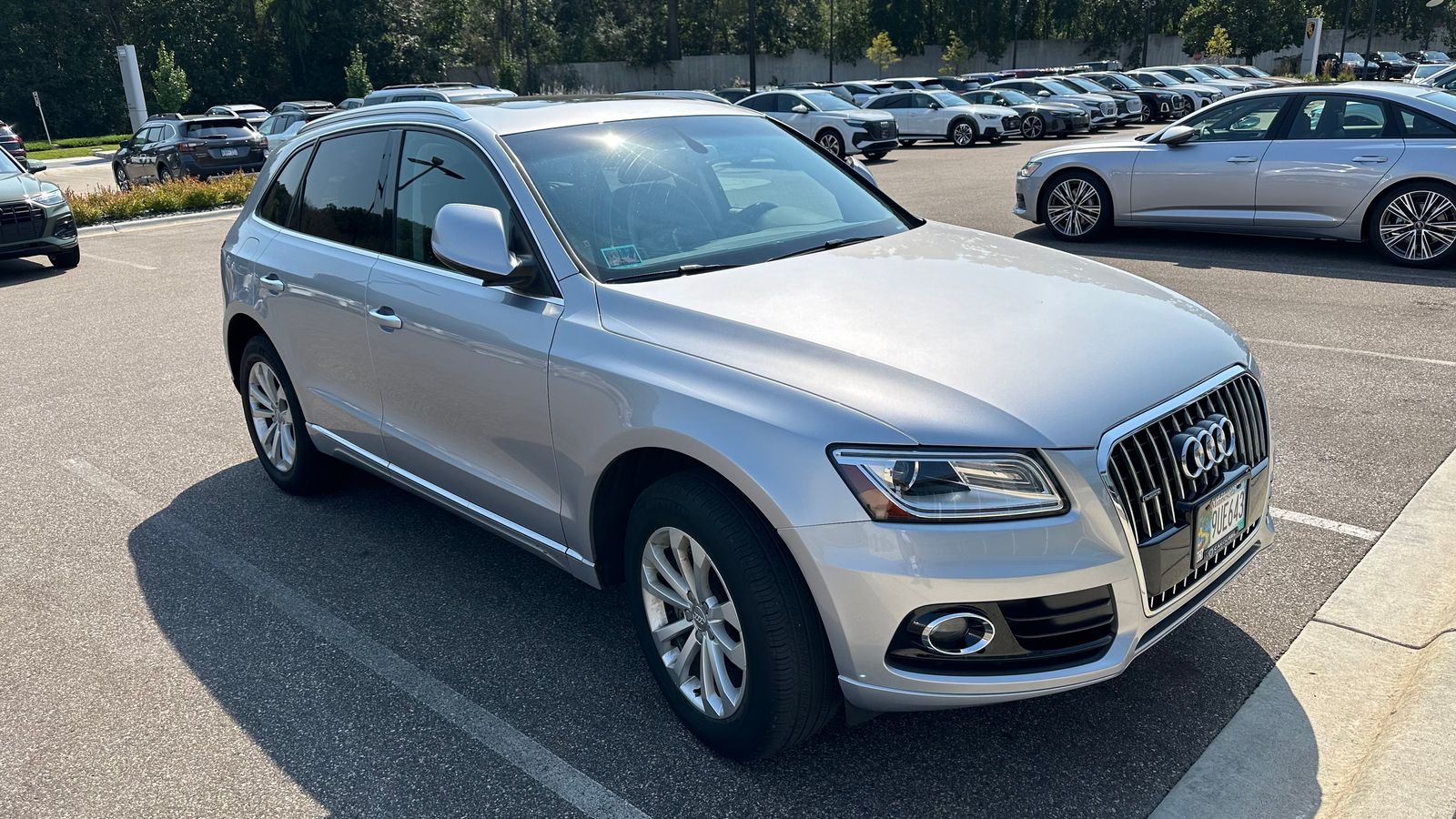 Used 2015 Audi Q5 Premium Plus with VIN WA1LFAFP7FA051739 for sale in Golden Valley, MN