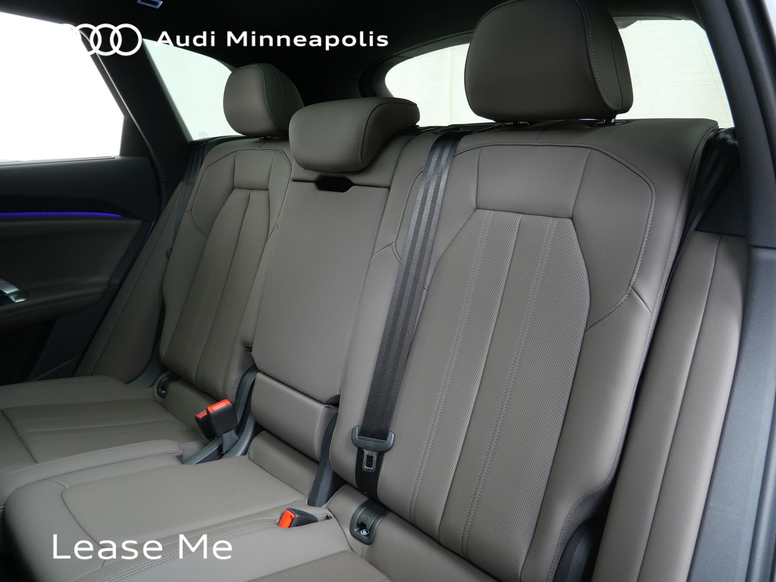 Thumbnail: 2025 Audi Q5 - 14