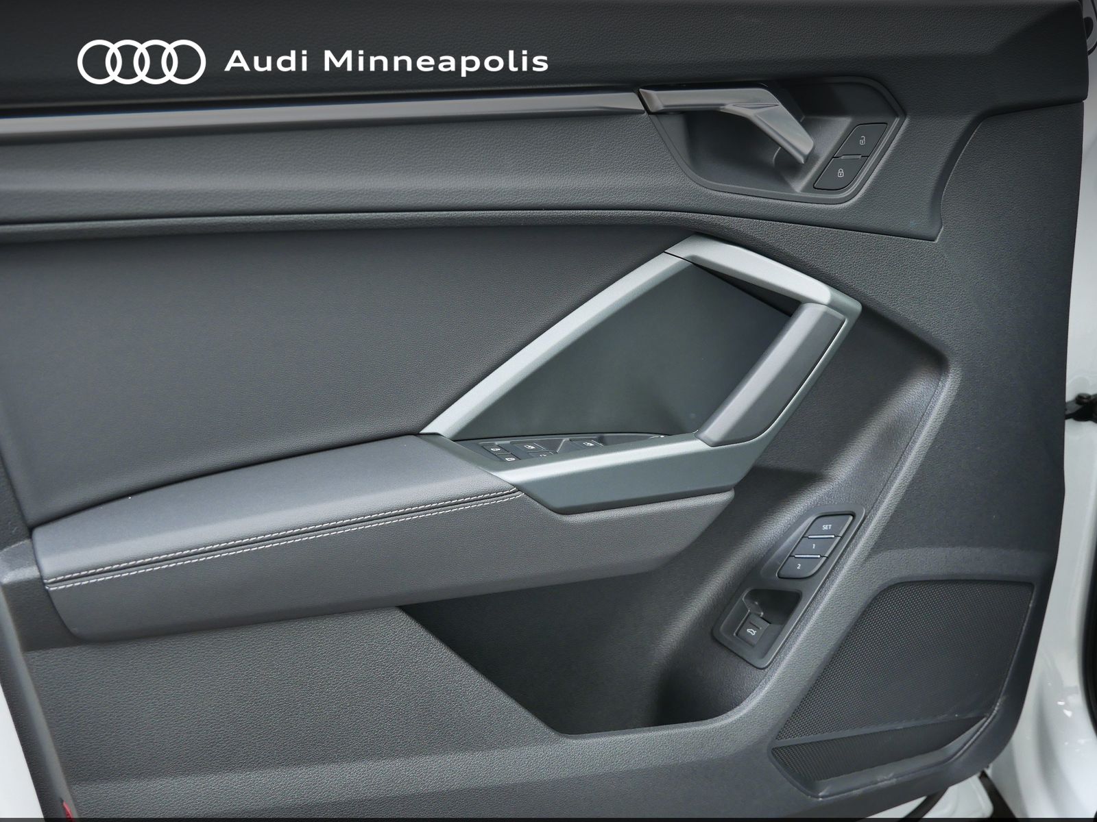Thumbnail: 2025 Audi Q3 - 13