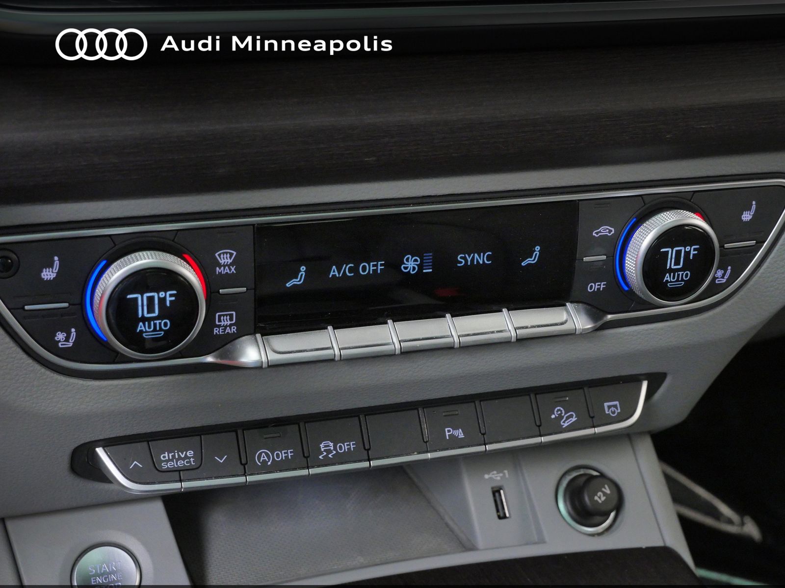 Thumbnail: 2023 Audi Q5 - 27
