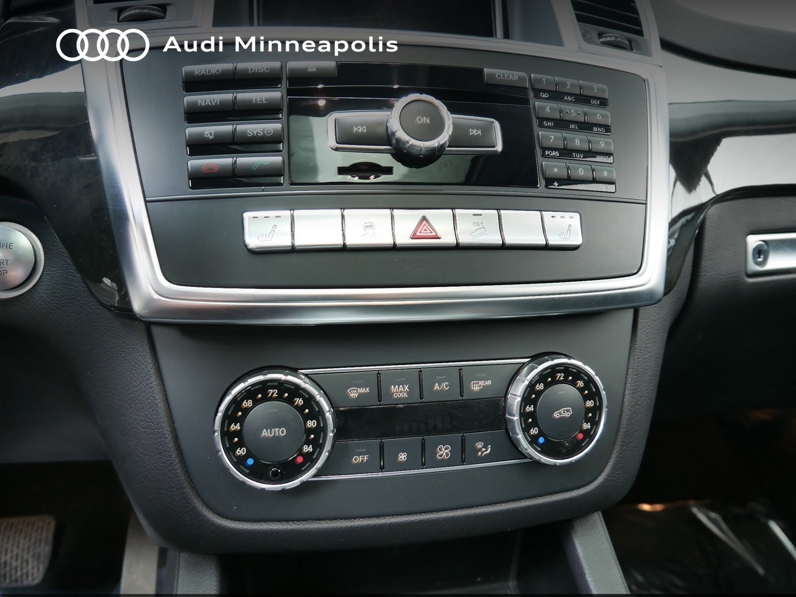 Thumbnail: 2015 Mercedes-Benz M-Class - 29