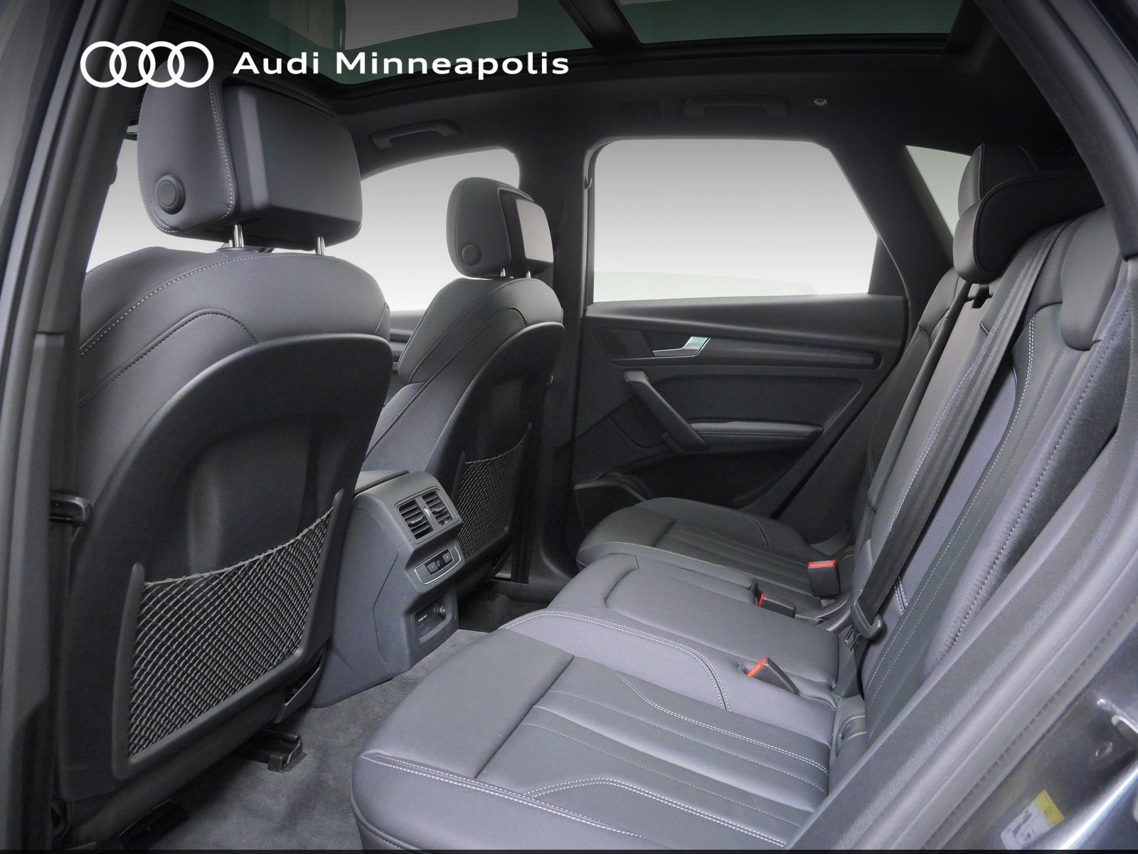 Thumbnail: 2025 Audi Q5 - 16