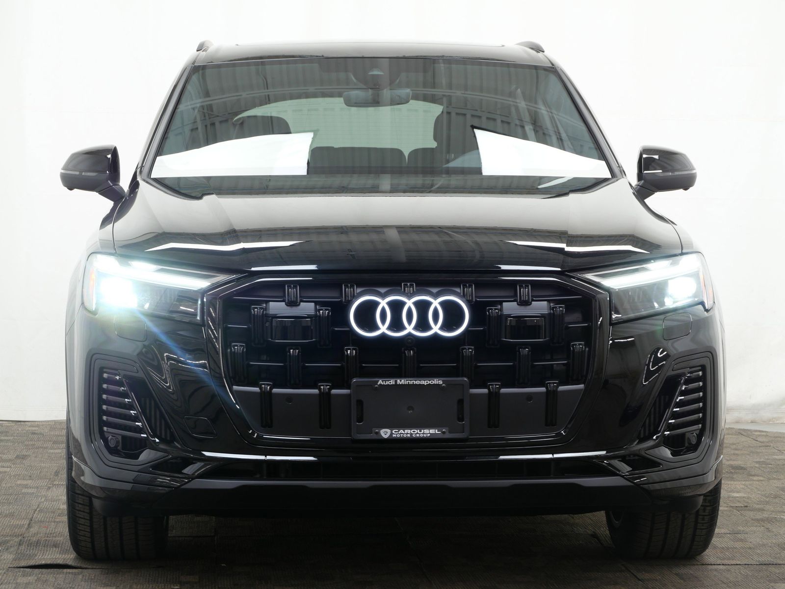 Thumbnail: 2026 Audi Q7 - 9