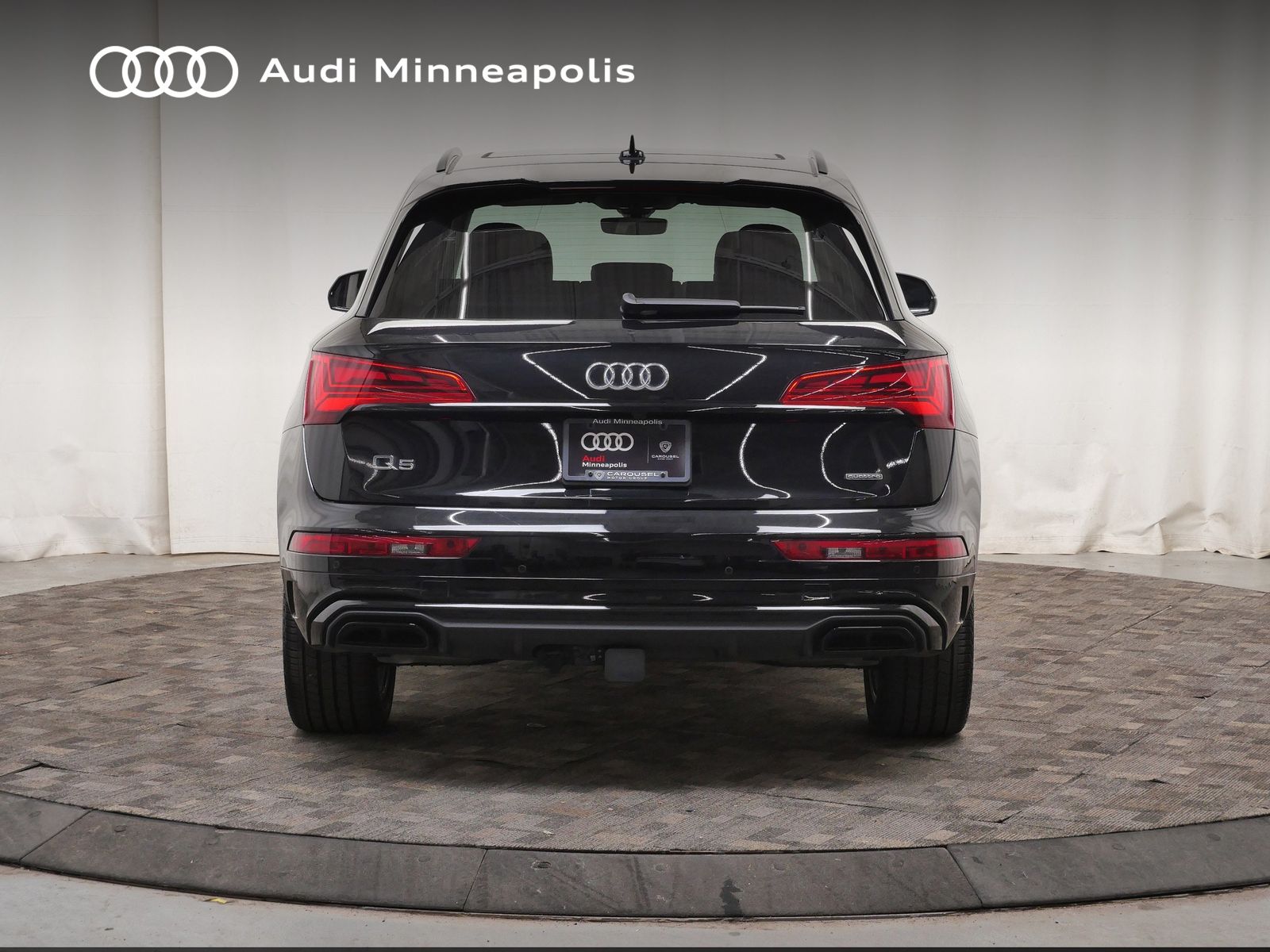 Thumbnail: 2023 Audi Q5 - 6