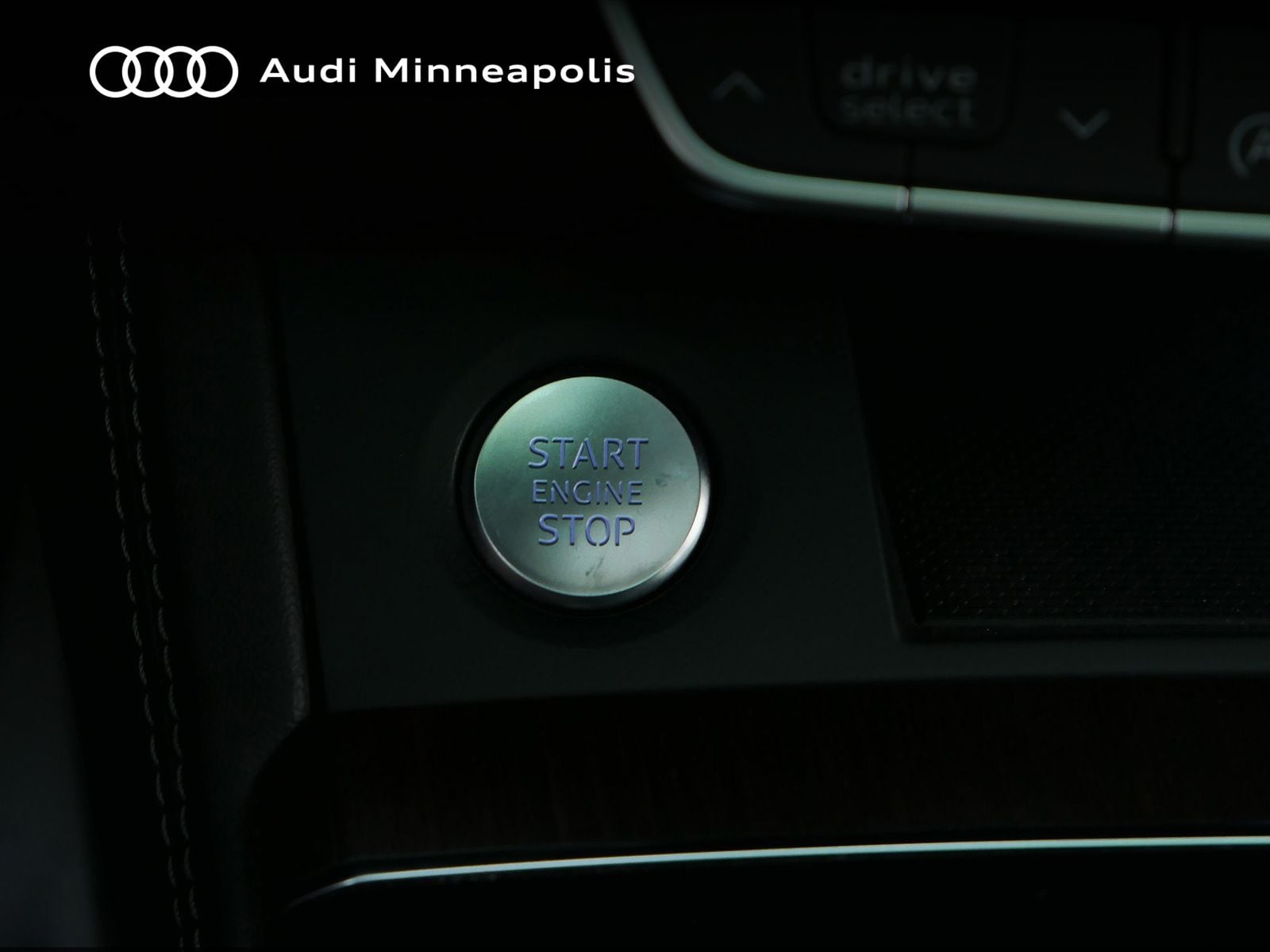 Thumbnail: 2023 Audi Q5 - 32