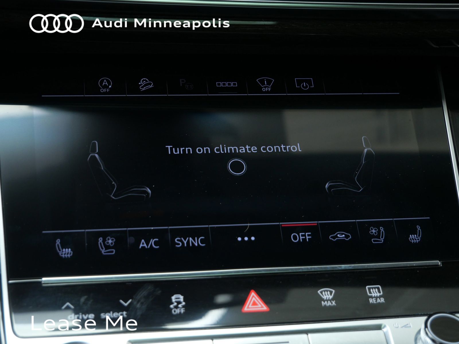 Thumbnail: 2025 Audi Q7 - 30