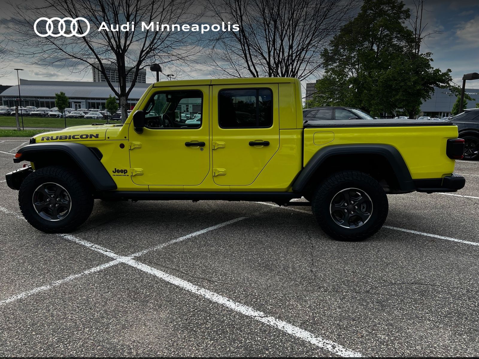 Thumbnail: 2023 Jeep Gladiator - 4