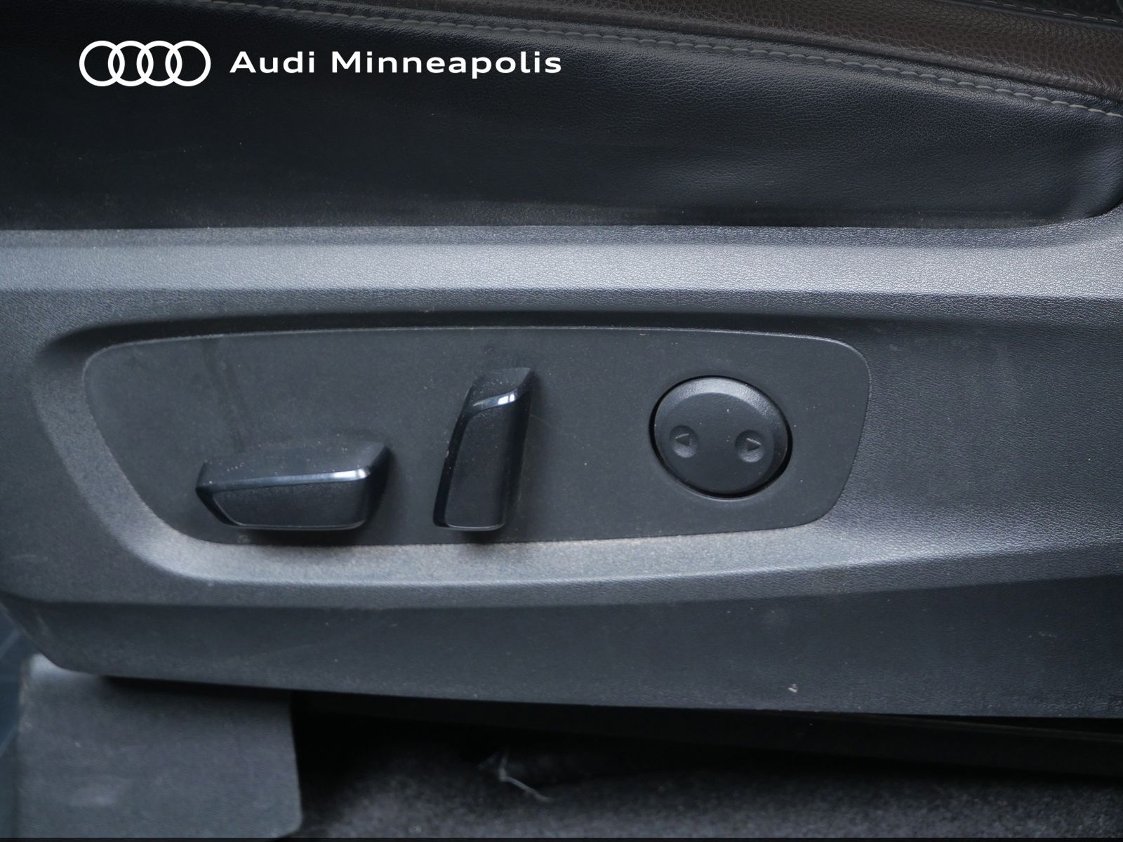 Thumbnail: 2023 Nissan Pathfinder - 13