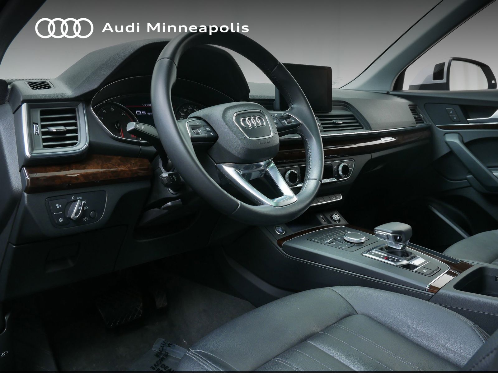 Thumbnail: 2020 Audi Q5 - 2