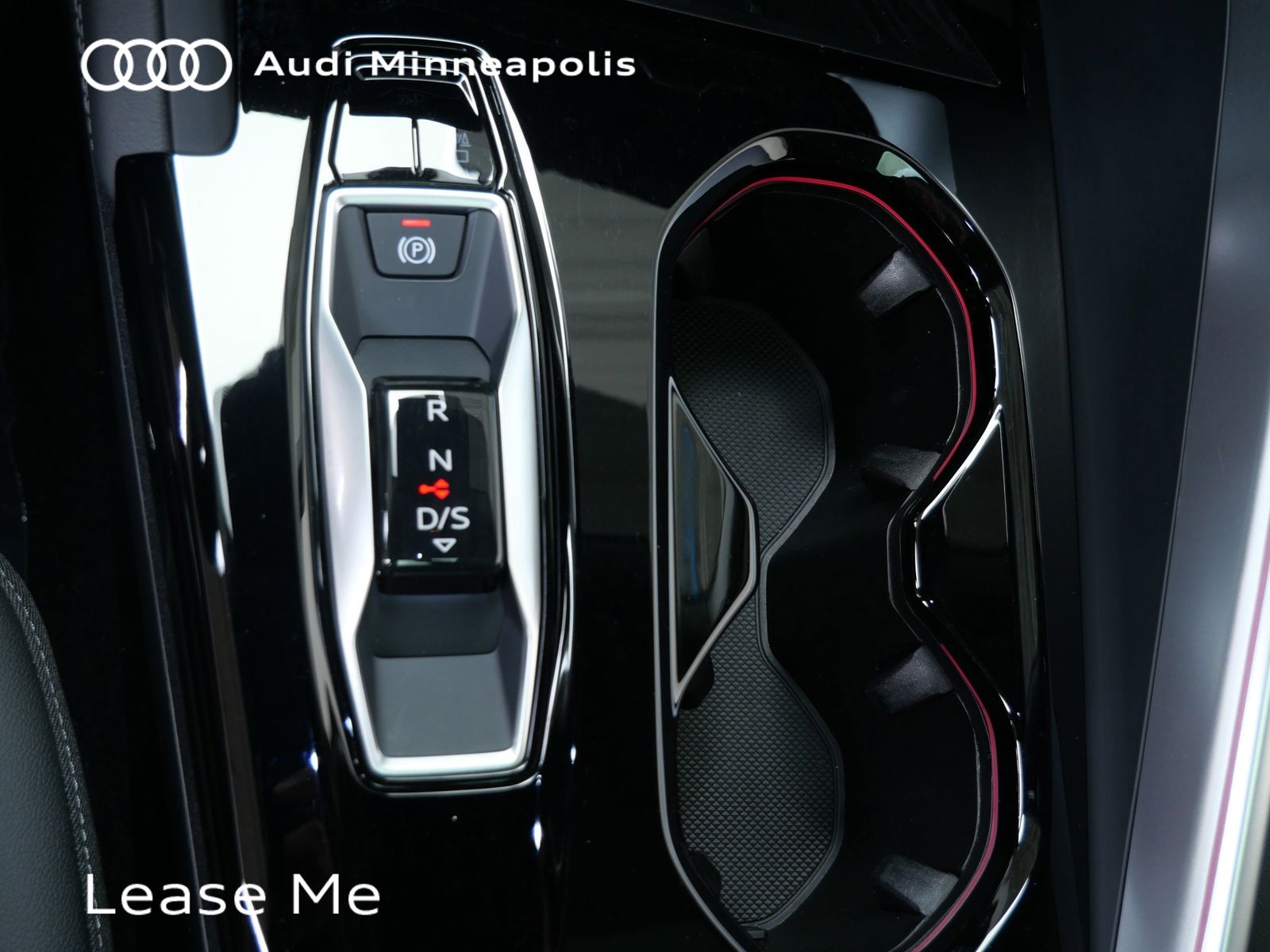 Thumbnail: 2025 Audi Q5 - 19