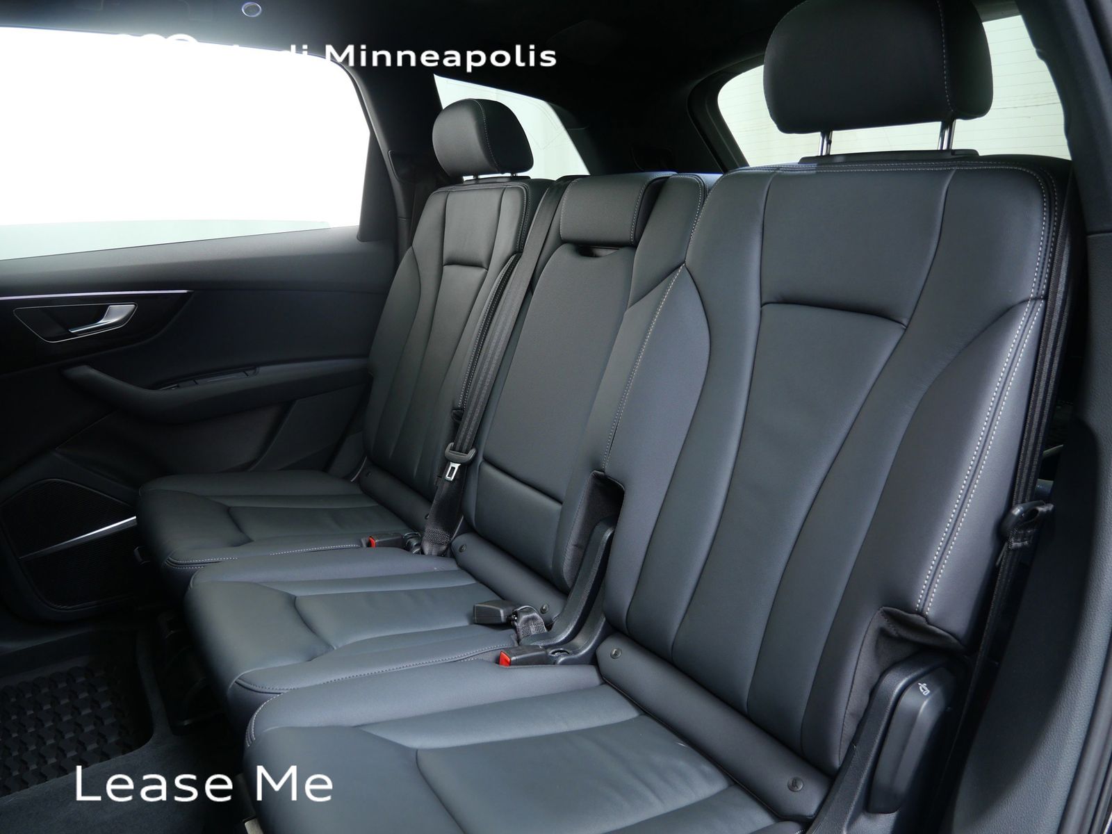 Thumbnail: 2025 Audi Q7 - 16