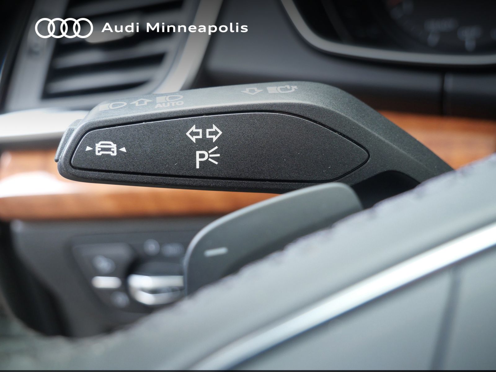 Thumbnail: 2023 Audi Q5 - 28