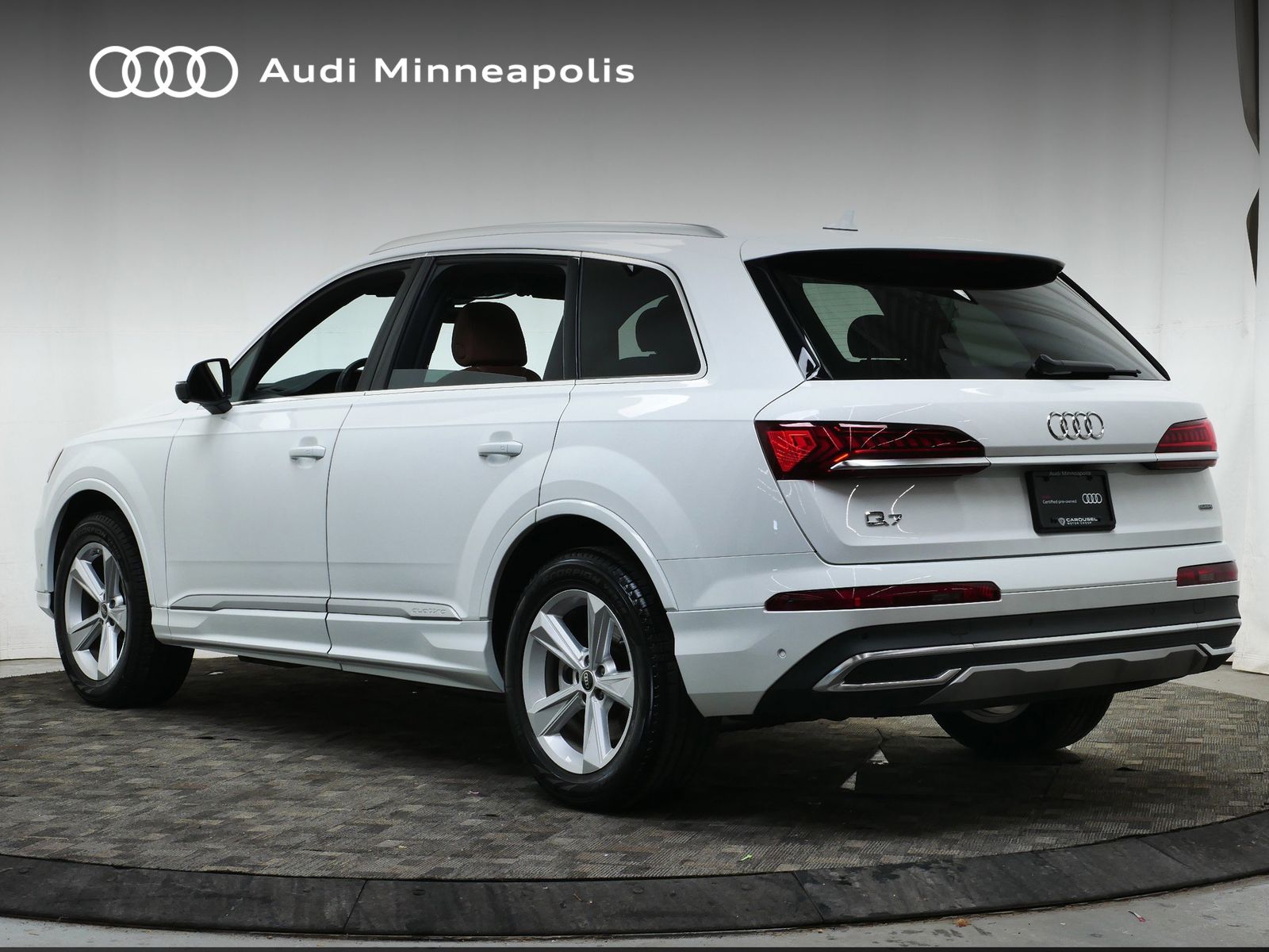 Thumbnail: 2023 Audi Q7 - 4