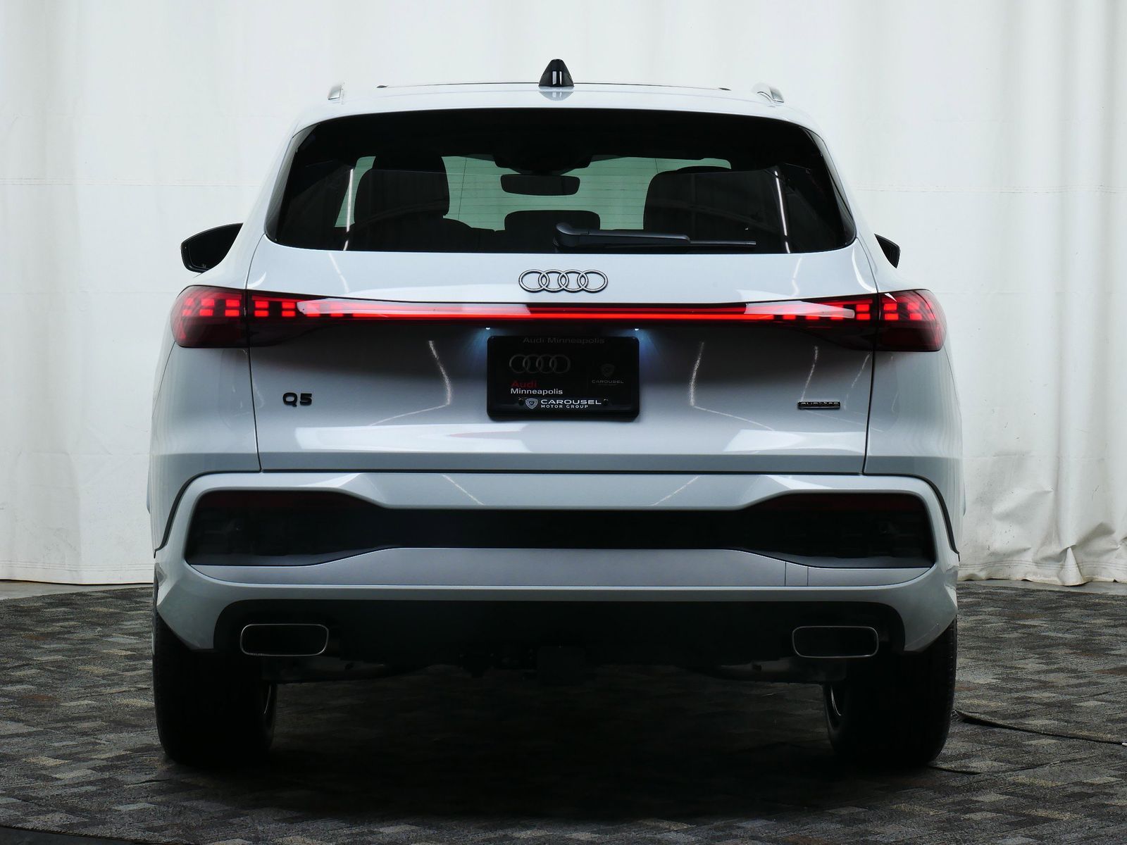 Thumbnail: 2025 Audi Q5 - 5