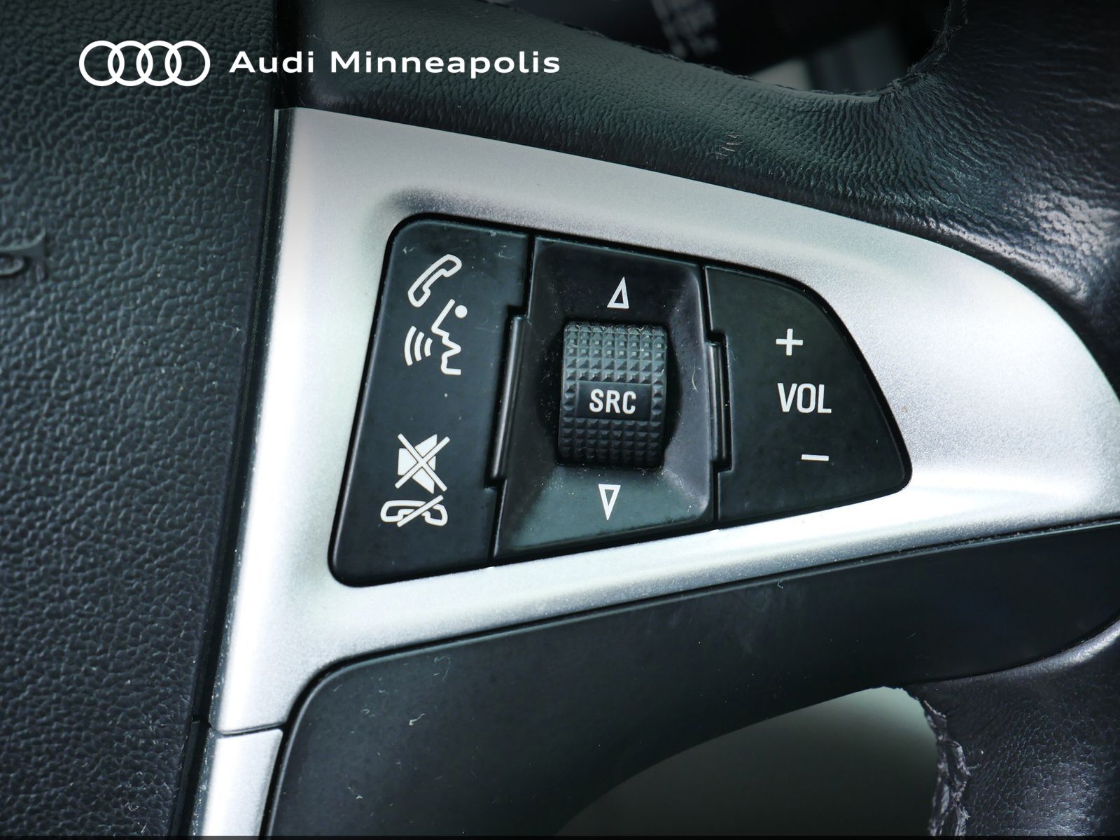 Thumbnail: 2015 Chevrolet Equinox - 20