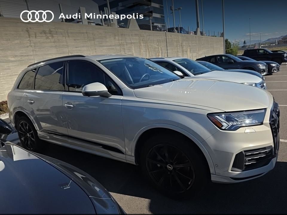 Thumbnail: 2023 Audi Q7 - 14