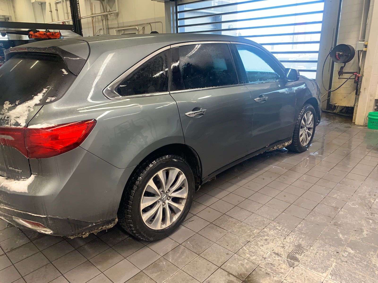 Thumbnail: 2014 Acura MDX - 4