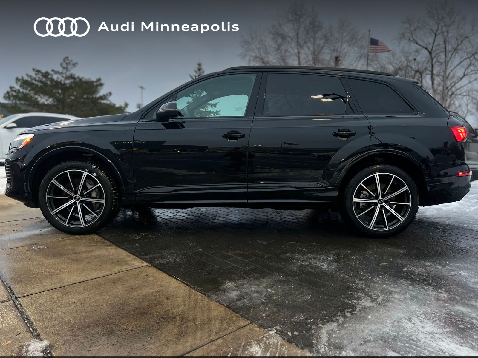 Thumbnail: 2025 Audi Q7 - 3