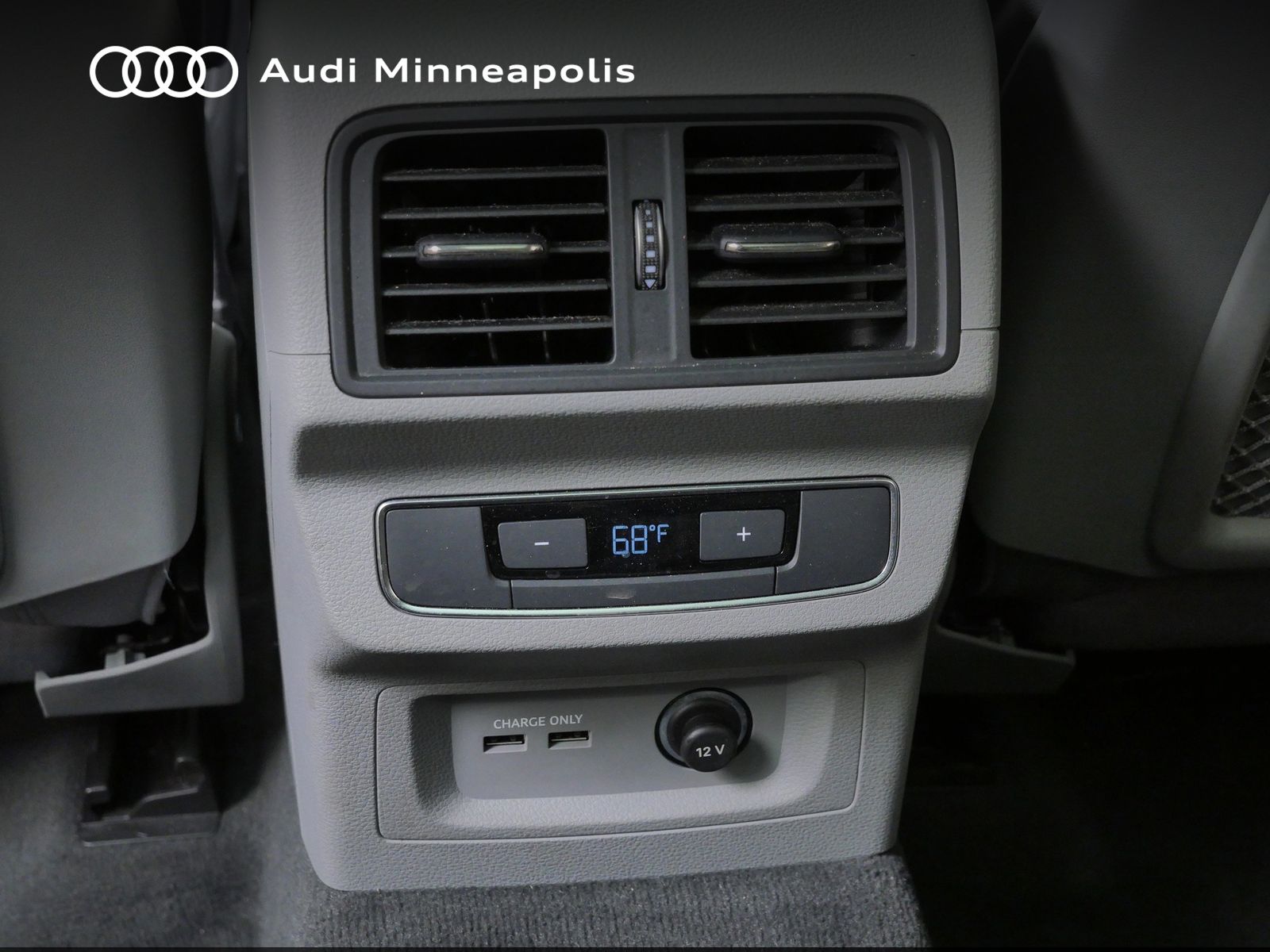 Thumbnail: 2023 Audi Q5 - 17