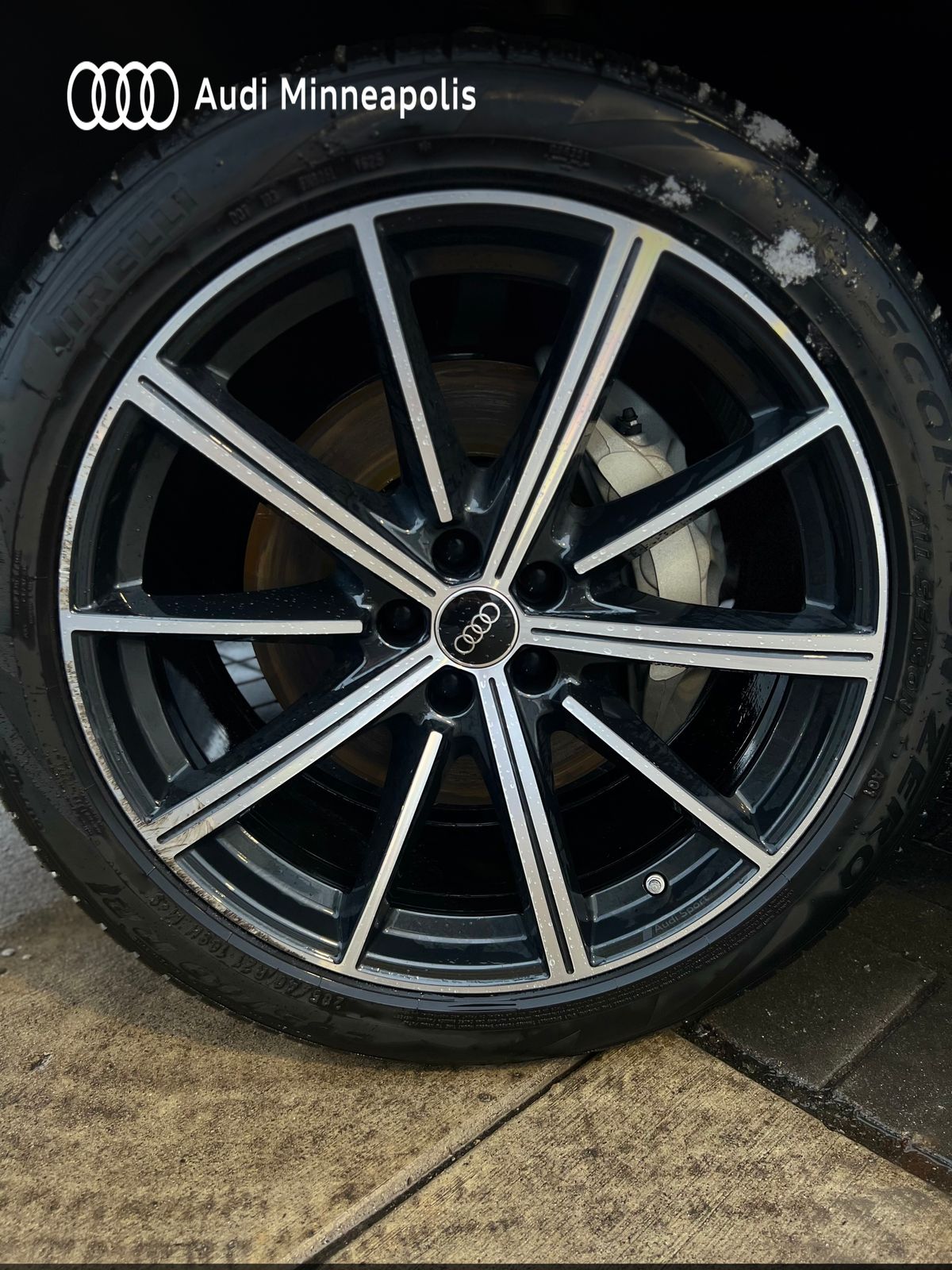 Thumbnail: 2025 Audi Q7 - 13