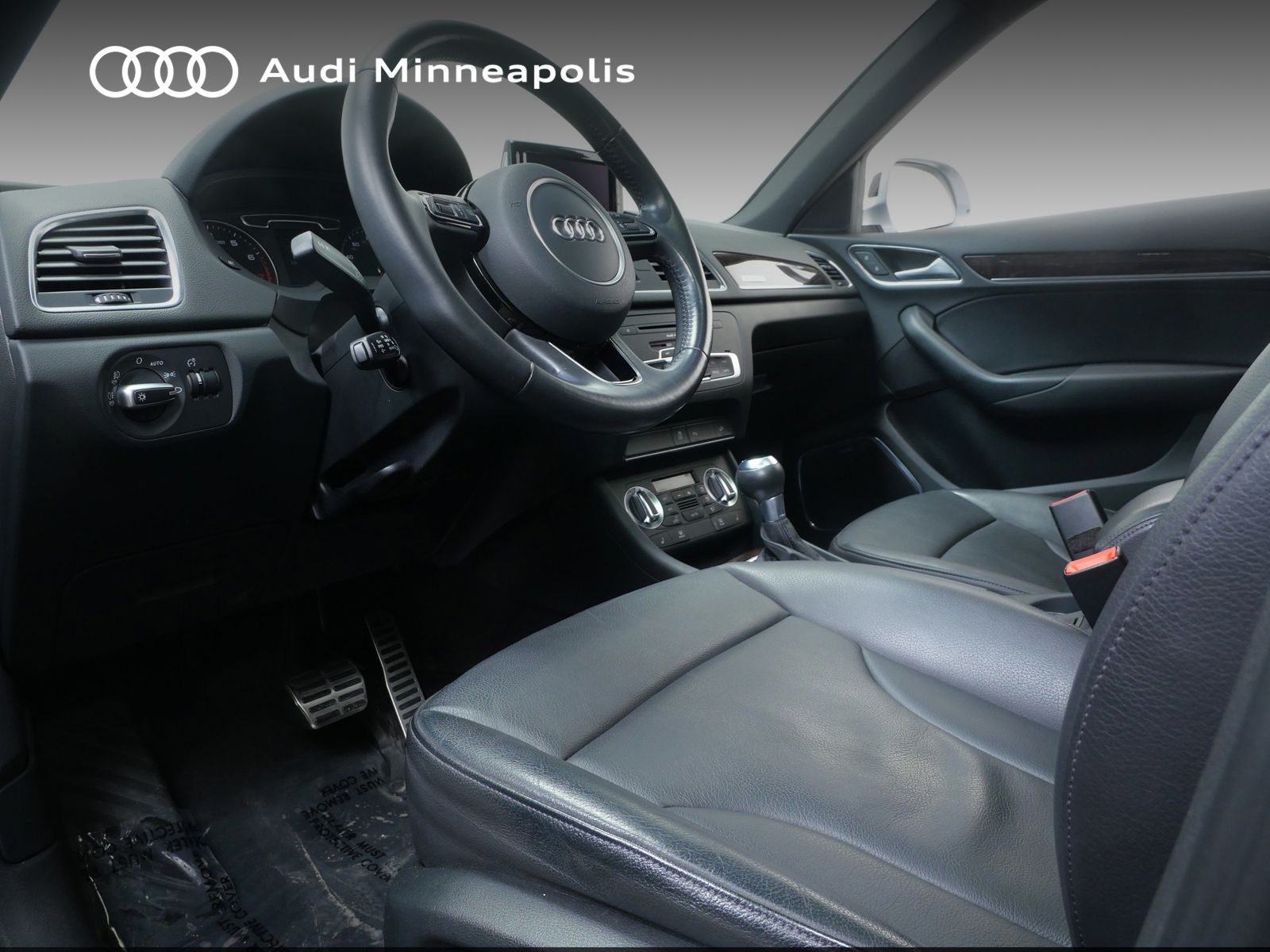 Thumbnail: 2015 Audi Q3 - 2