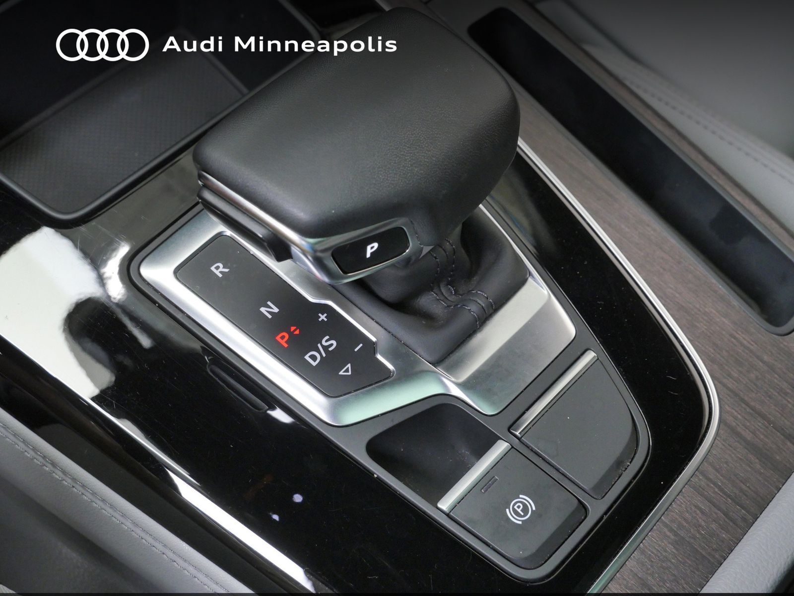 Thumbnail: 2023 Audi Q5 - 29