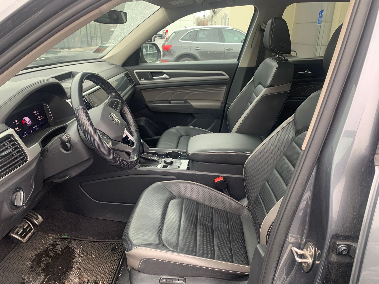 Thumbnail: 2021 Volkswagen Atlas - 2