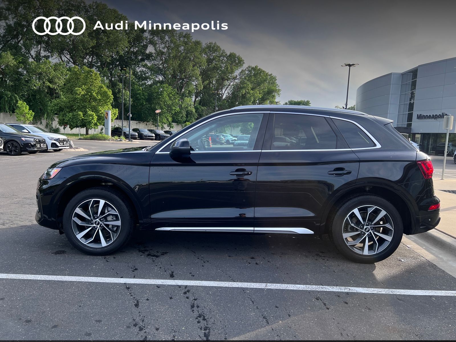 Thumbnail: 2021 Audi Q5 - 4