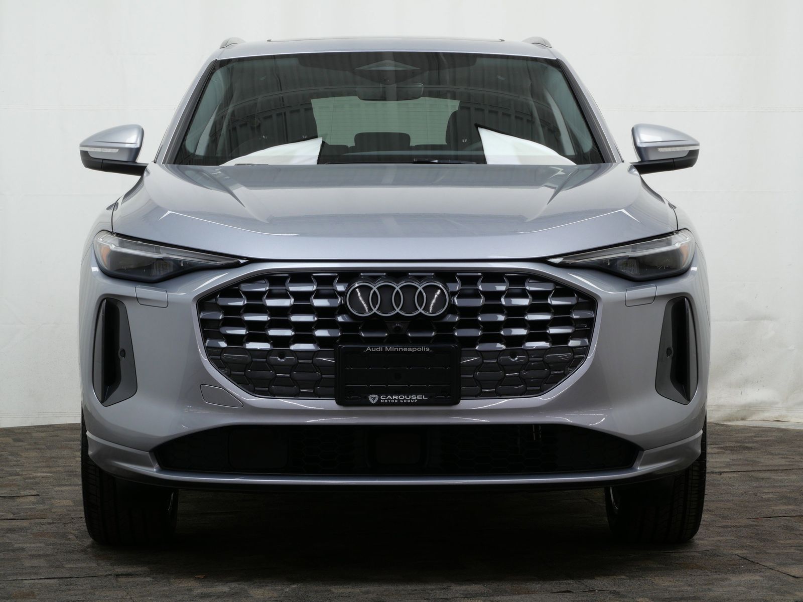 Thumbnail: 2025 Audi Q5 - 9