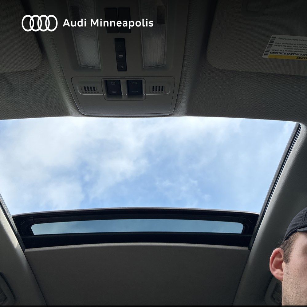 Thumbnail: 2015 Cadillac SRX - 14