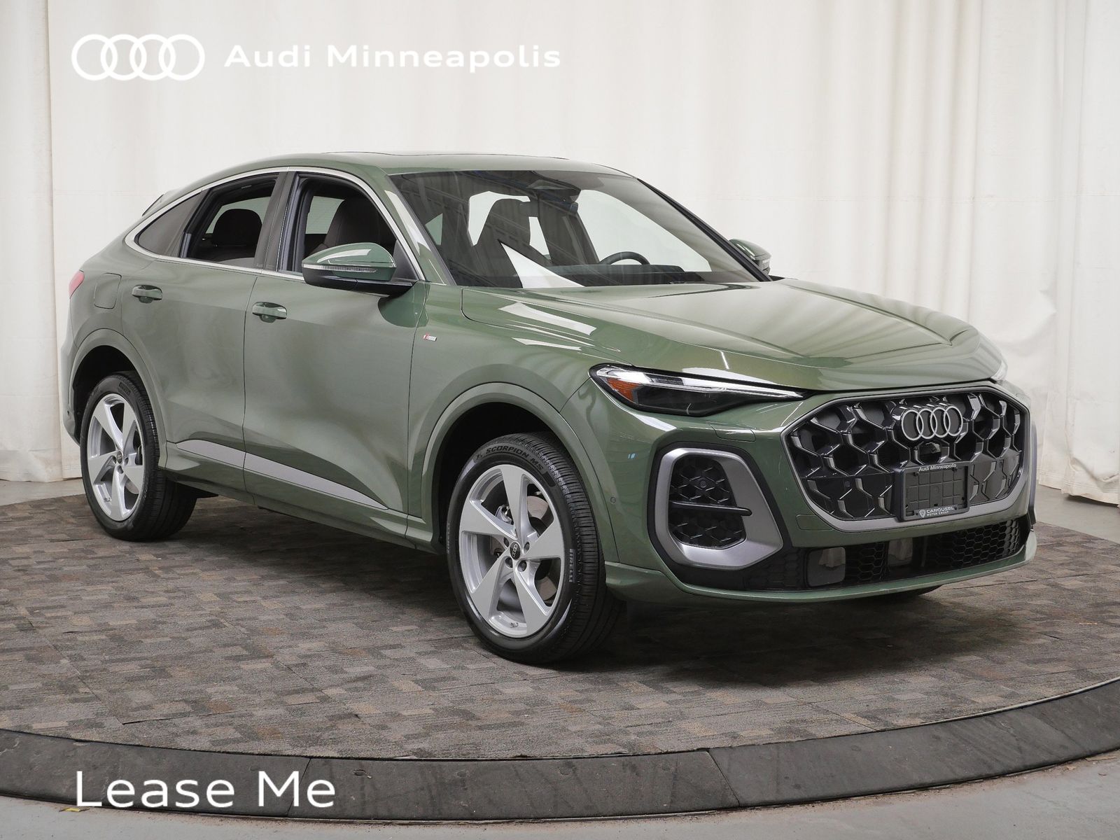 Thumbnail: 2025 Audi Q5 - 10