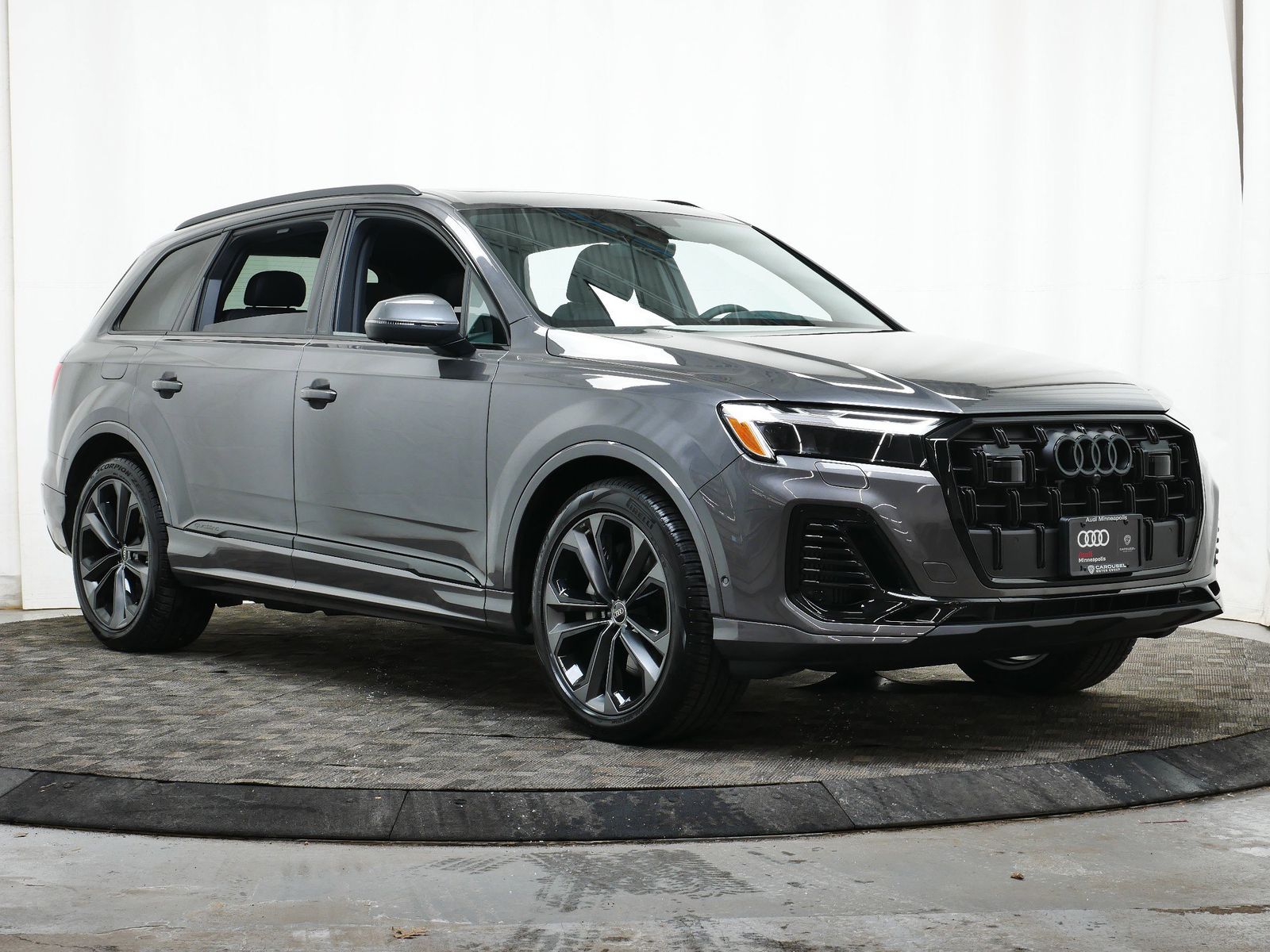 Thumbnail: 2026 Audi Q7 - 8